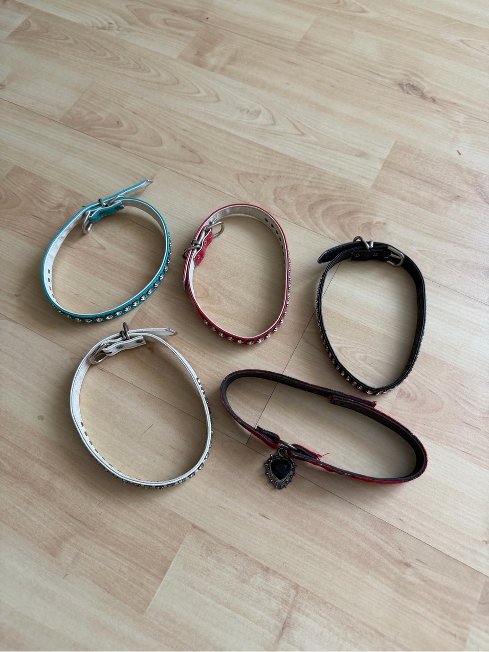 5 Choker Necklace Set